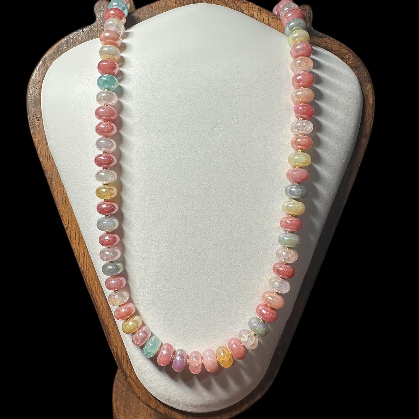 String and Sparkle Bead Making Class